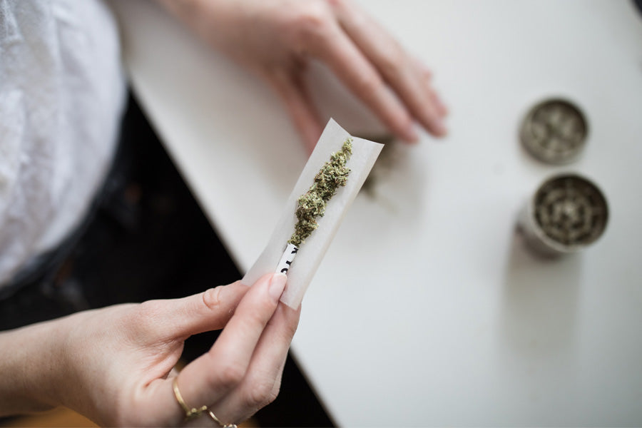 Was ist ein Joint und wie raucht man ihn?
